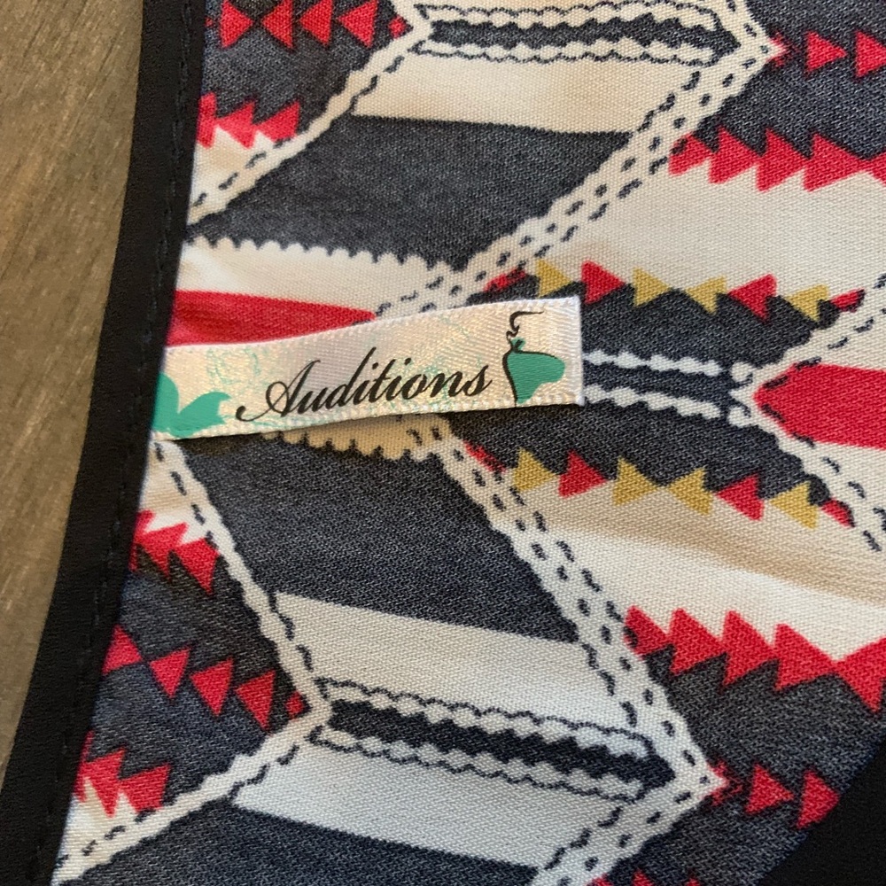 Patterned blouse - Picture 4 of 4